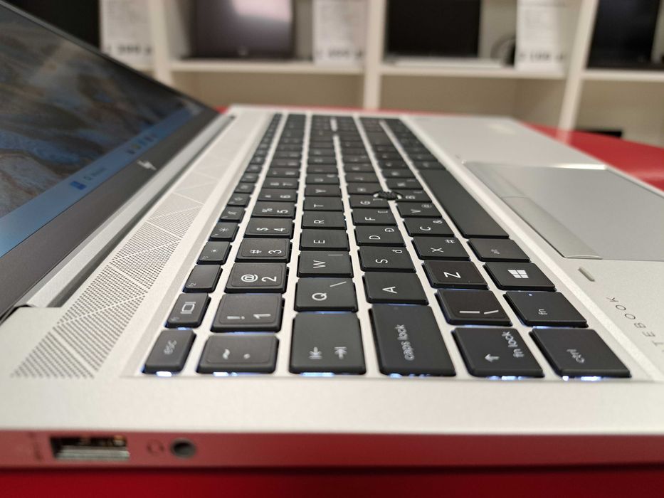 15" Laptop HP EliteBook 855 G8 Ryzen 5Pro 16GB/256SSD FHD Win11 HDMI
