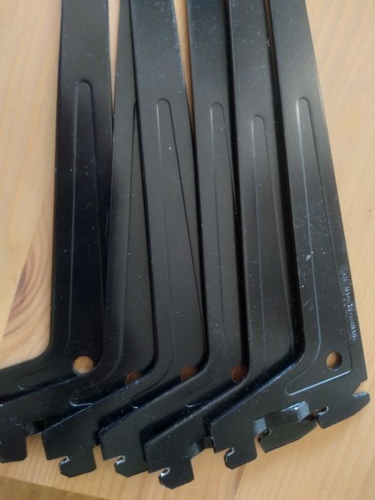 12 Shelf Brackets437319748551987203