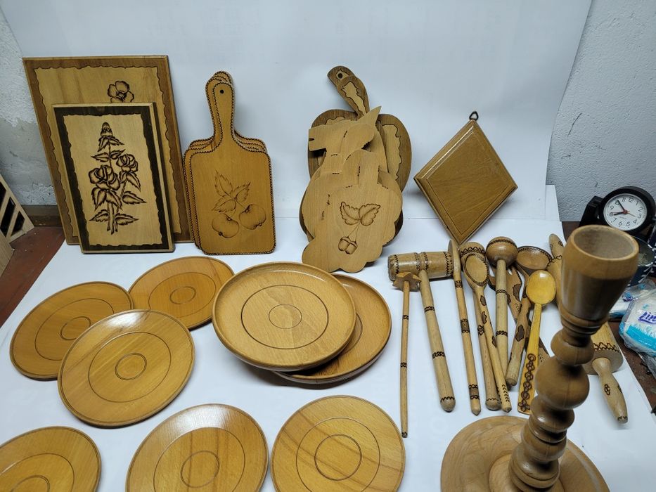 Dekoracje ludowe narzędzia drewniane kuchenne