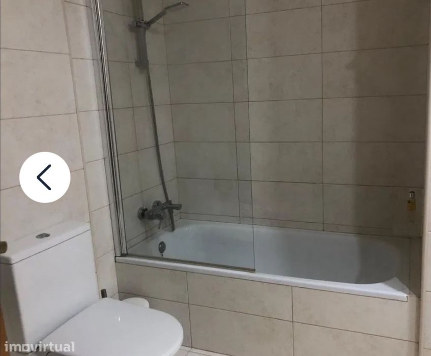 Quartos mini Studio com WC Privativa em Predio de Luxo