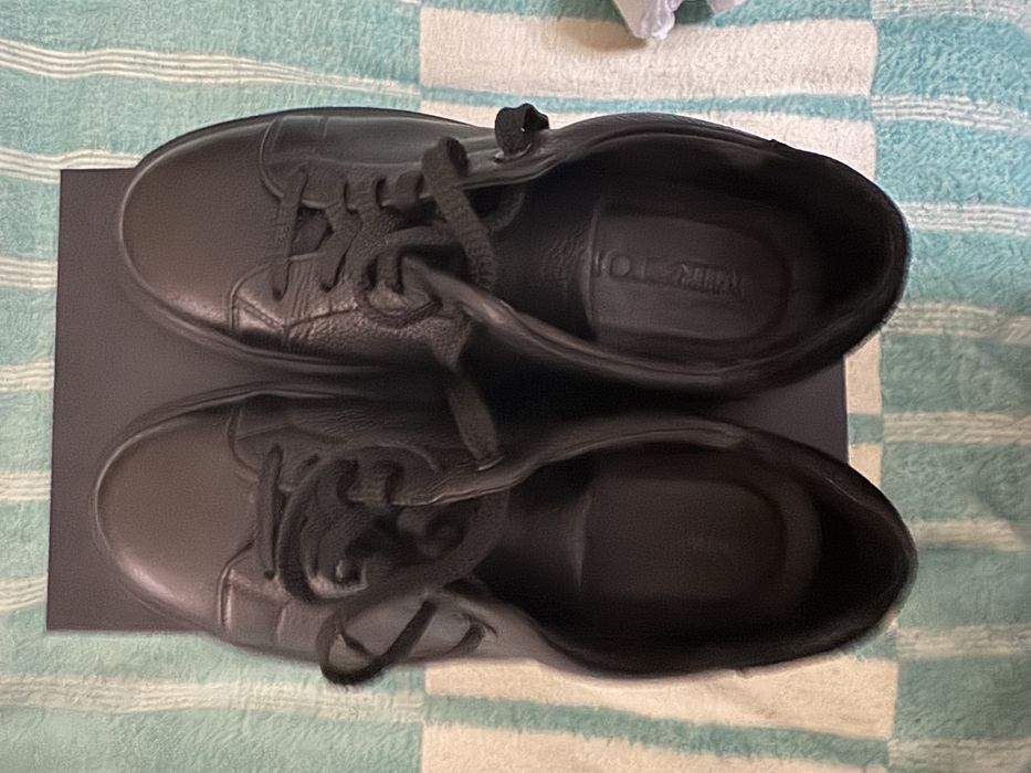 Продам новые мужские кожанные кеды