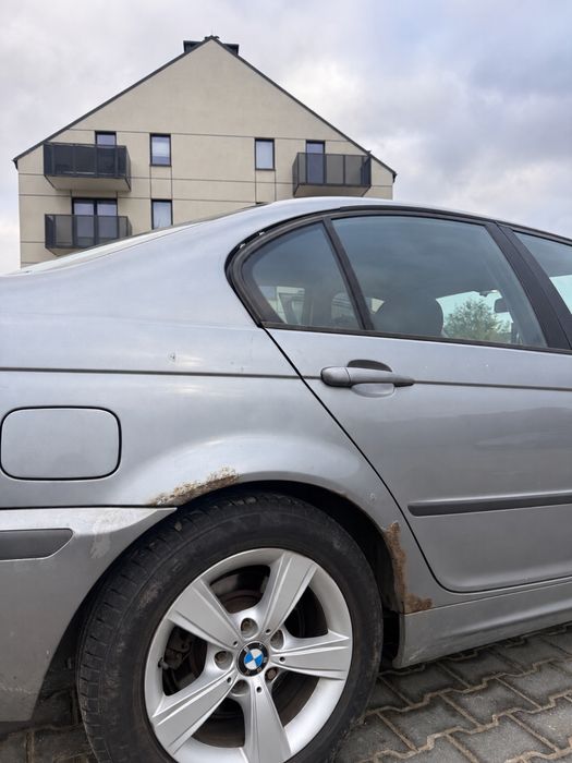 BMW E46 sedan 190km