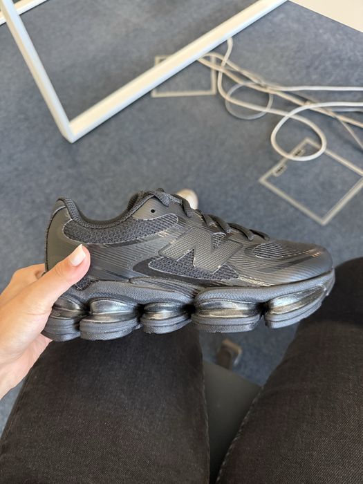 New Balance Abzorb 2000