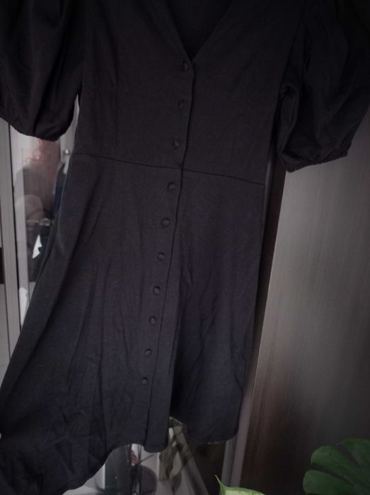 Sukienka grubsza z bufkami S /XS