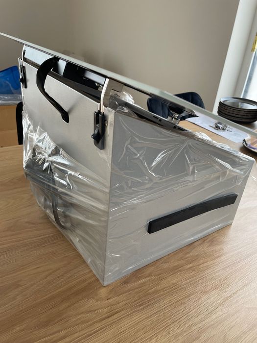 Nowy okap Whirlpool WHVP 62FLT SD - kominowy, LED, 60 cm