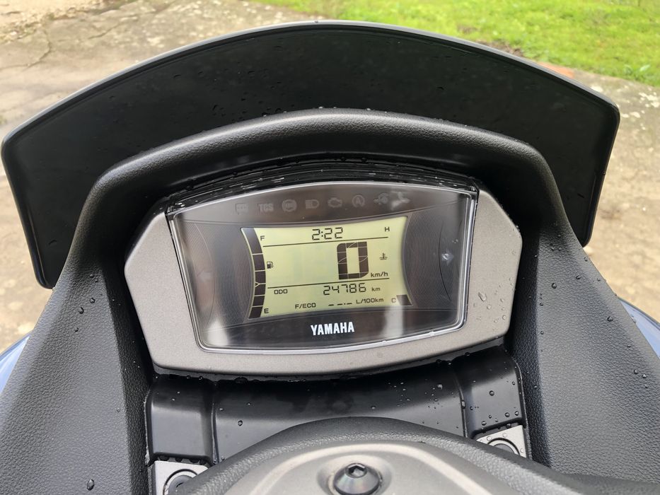 YAMAHA Nmax 2023