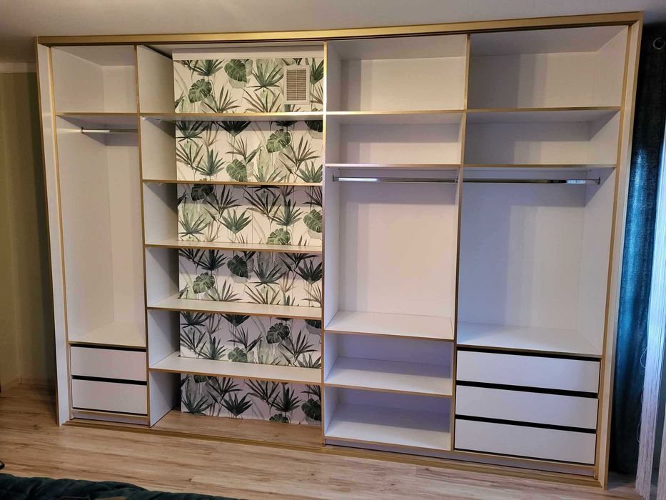 Szafy przesuwne oraz garderoby pod wymiar