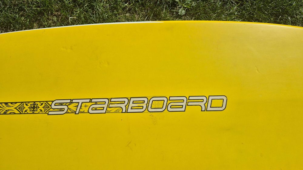 deska windsurfingowa starboard kombat 89l ze statecznikiem