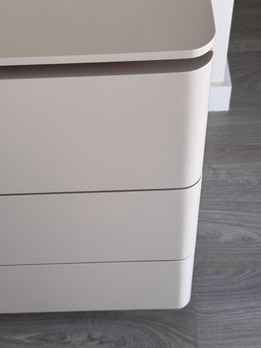 Mesa de cabeceira Antarte (2 unidades disponíveis)