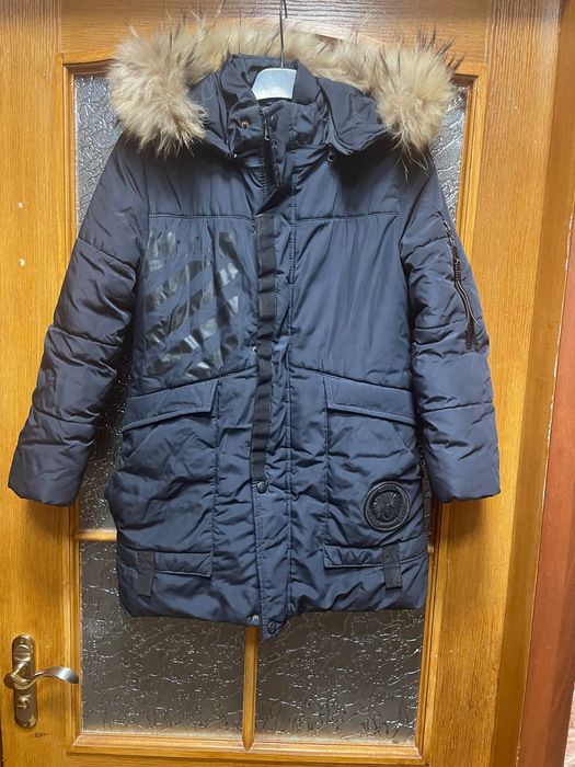 Продам зимову куртку на хлопчика