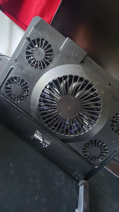 Podkłada chłodząca pod komputer