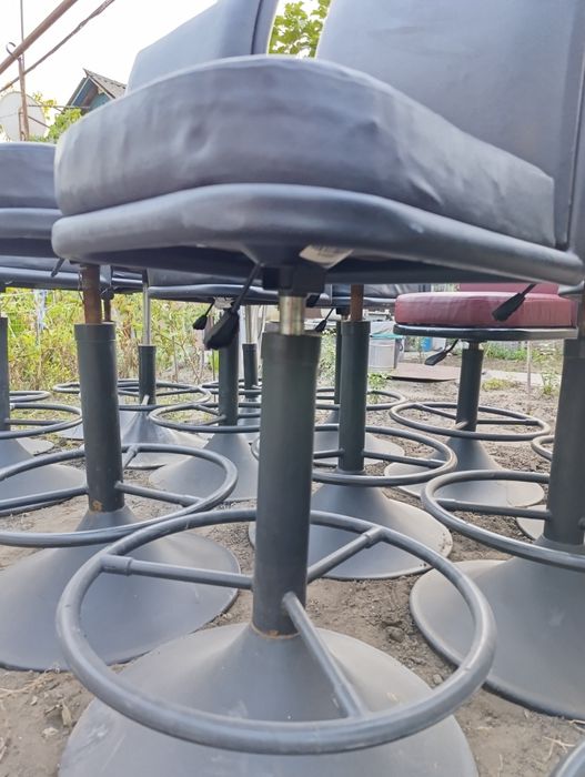 Стул барный, б/у