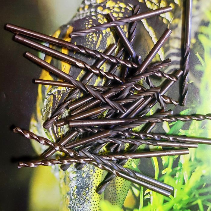 Продам  сверла по металлу(производство СССР)