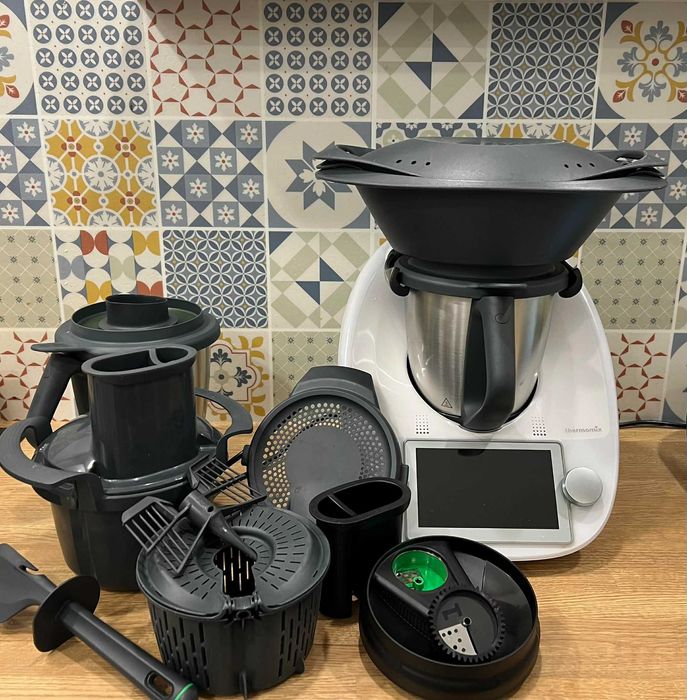 Thermomix TM6 - bogaty zestaw, stan bardzo dobry