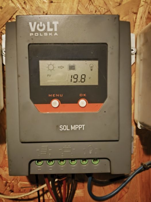 Regulator solarny