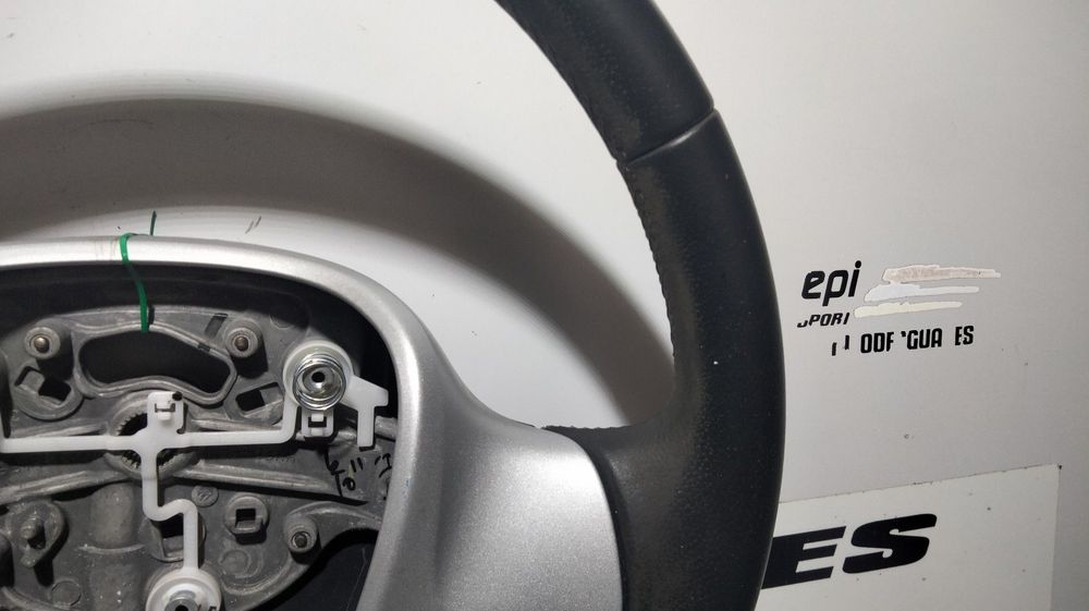 VOLANTE SMART FORTWO CABRIO 2011