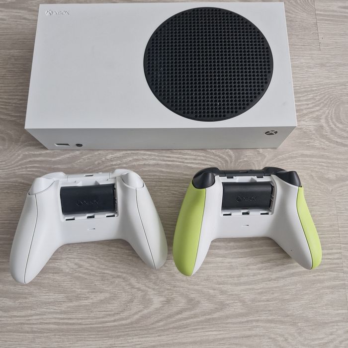 Консоль, приставка XBOX S