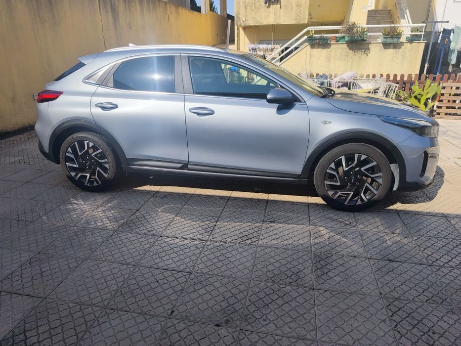 Kia XCeed 1.0 T-GDi Drive (08/2023) – 39.675 km – Garantia de Fábrica até 2030 — photo 5