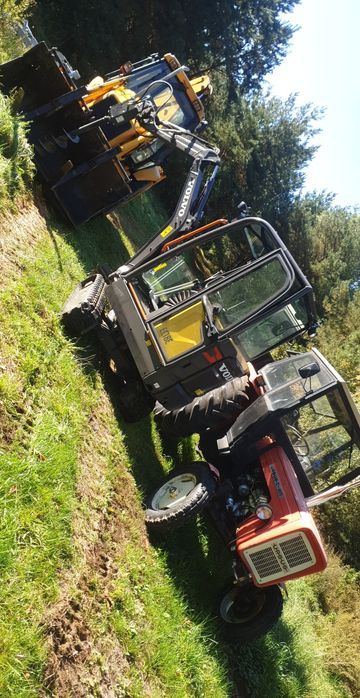 Roboty ziemne, koparko-ładowarka, minikoparka,młot, wiertnica,wywrotka