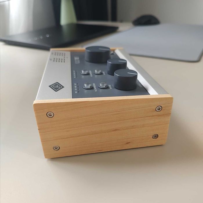 Universal Audio Volt 276 – interfejs audio, stan bardzo dobry