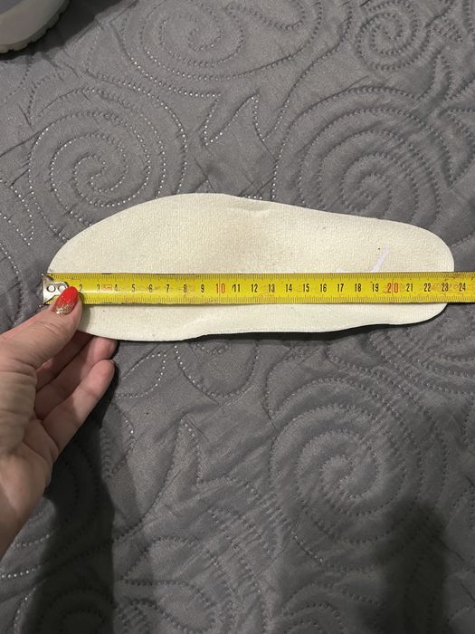 Air Jordan 11 Retro Low "Pure Violet".