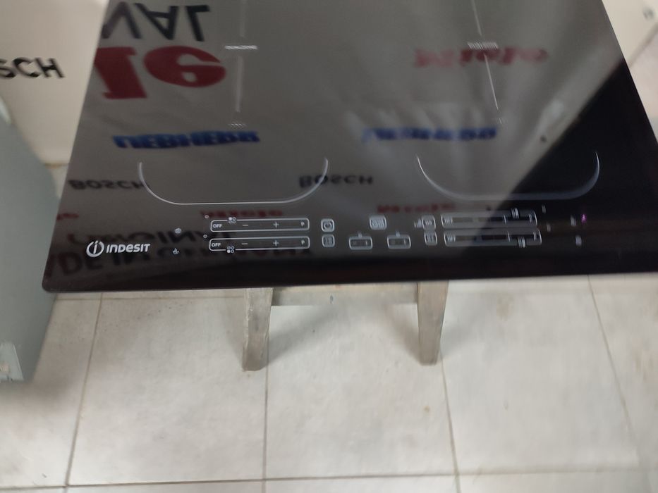 Індукція Indezit IB88B60NE
