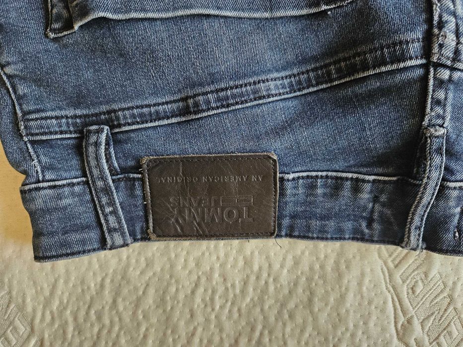 Jeansy Tommy Hilfiger W32 L34