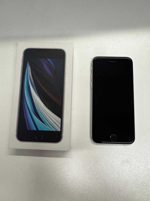 iPhone SE 2020 64GB (Biały) | Pudełko + Kabel