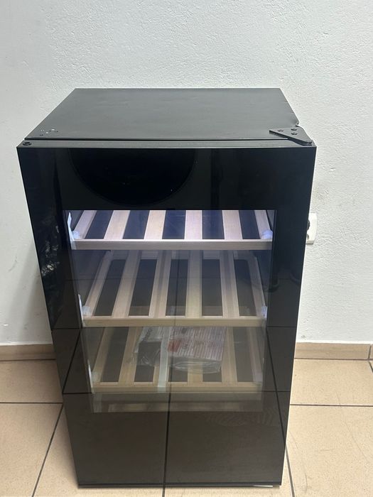 Chłodziarka do wina Senz SWC30B 47,5cm GW