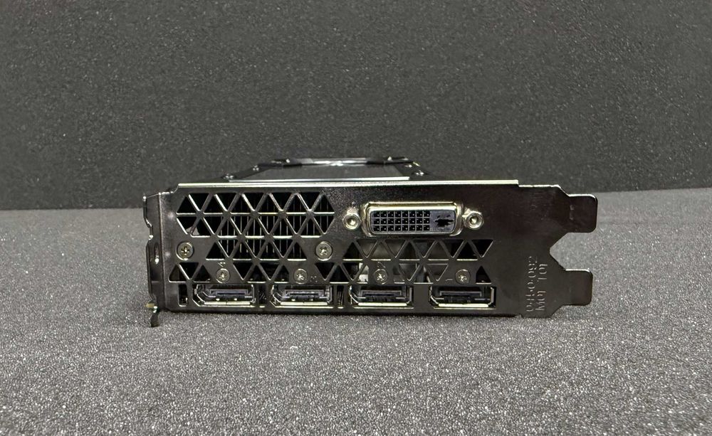 Відеокарта NVIDIA Quadro P6000 24GB GDDR5X