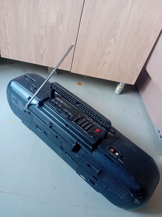 Panasonic RX DT 530 и Panasonic RX-FT570