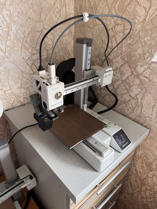 Bambu Lab A1 mini в гарному стані