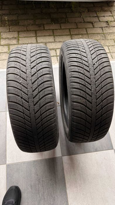 Зимові шини Nexen 215/55/17, комплект 4шт.