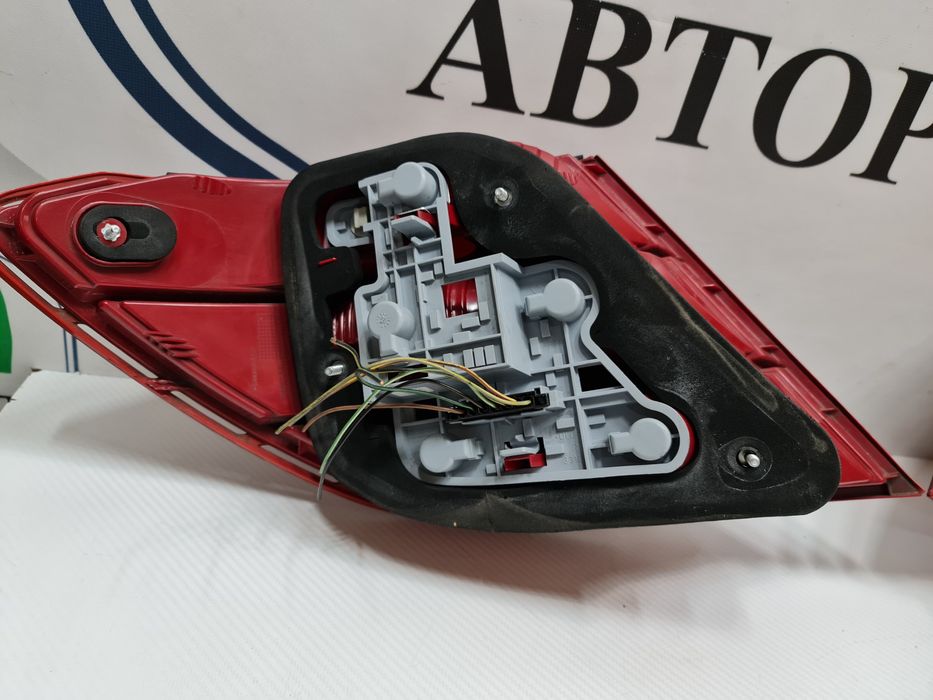 Фонарь,Фонари,Стоп,Габарит,Ліхтар Mercedes W204 Sedan EU C300