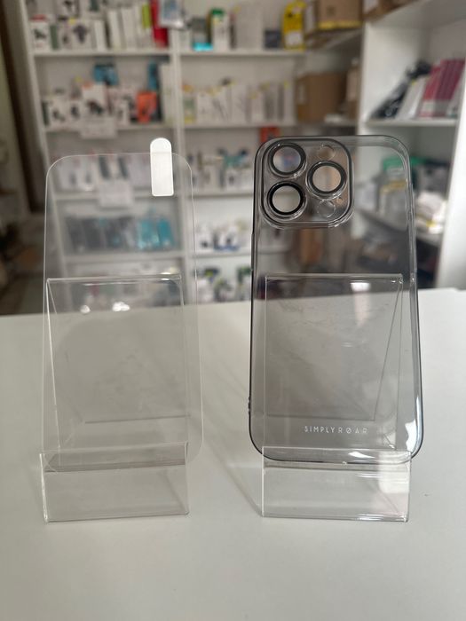 Etui simply Roar + szkło hartowane do iPhone 15 pro