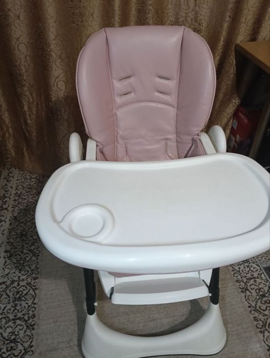 Стільчик для годування Carrello Stella
