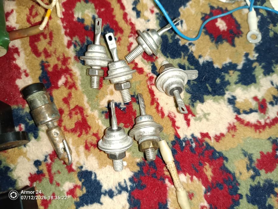 Продам радіо деталі всі що на фото