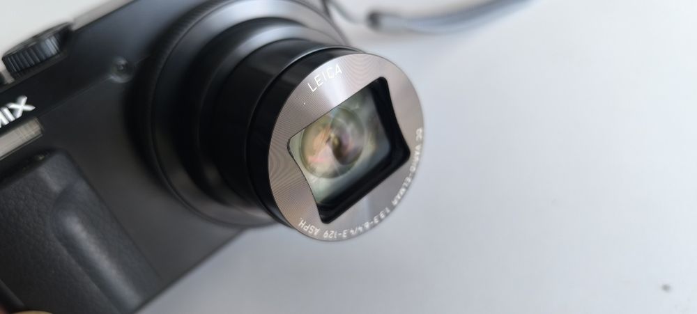 Panasonic Lumix TZ99