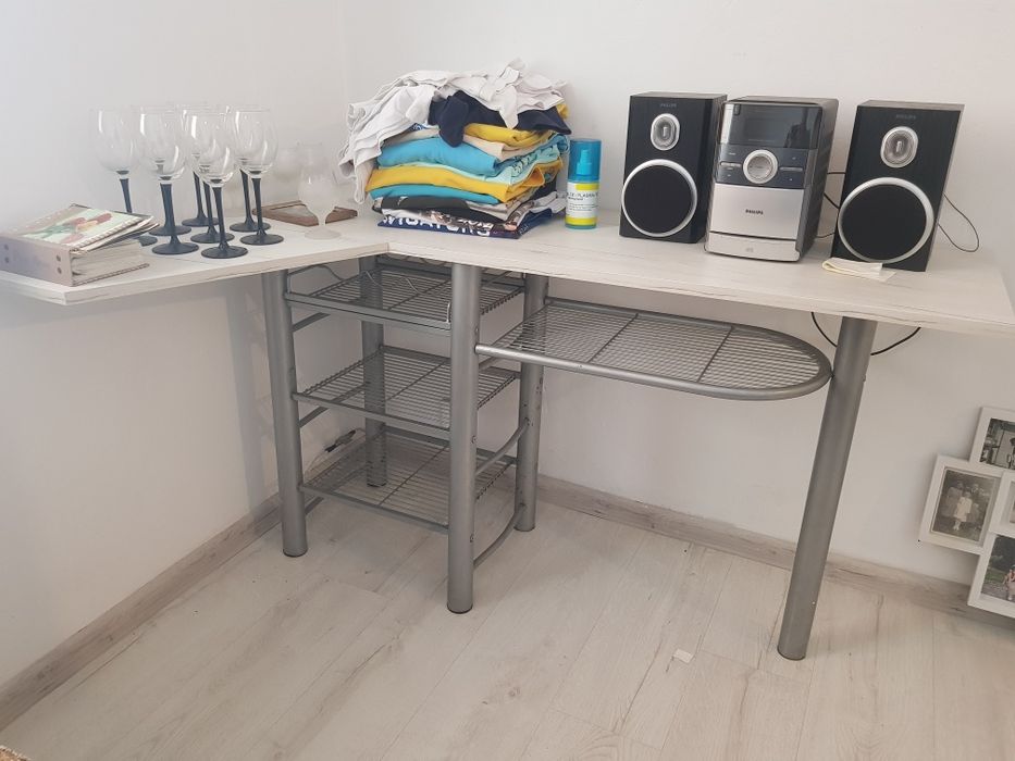 Biurko narożne w bardzo dobrym stanie