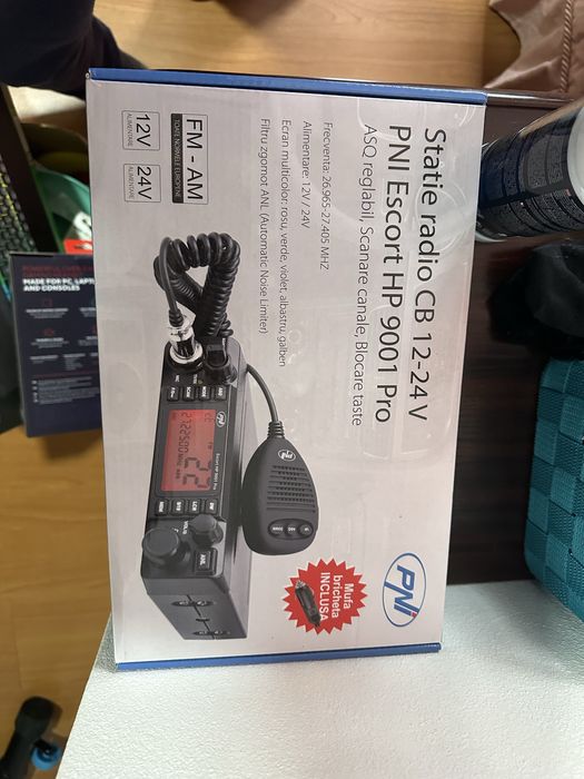 Vendo frigorifico Alpicool 25l, radio cb, arrozeira e panela eletrica