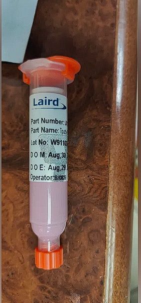 Термопрокладка жидкая Laird Tputty 910 607 термогель рідка 9.1W