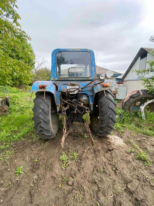 Продам трактор МТЗ 80 з плугом та культиватором