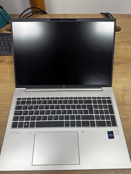 Laptop HP ELITEBOOK 860 G9 I5-1245U