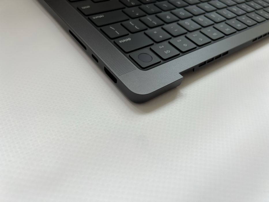 Топкейс MacBook Pro 14 M4 2024 A3112 Space black Разбірка