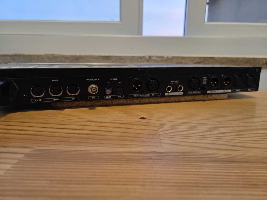Behringer Ultra-Curve Pro DEQ2496 Processador Áudio Digital