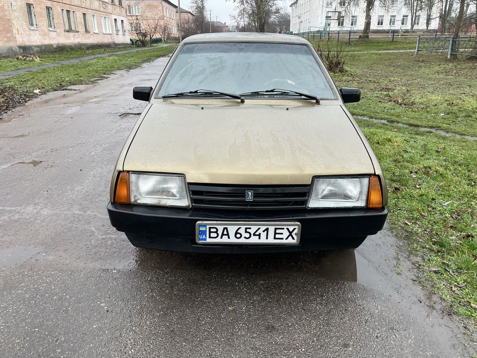 Продам ваз 21099