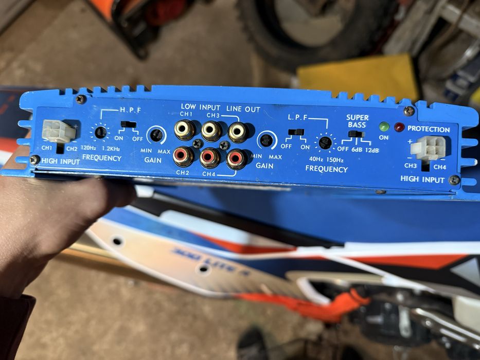Підсилювач CarSound PA-4010 400 watt