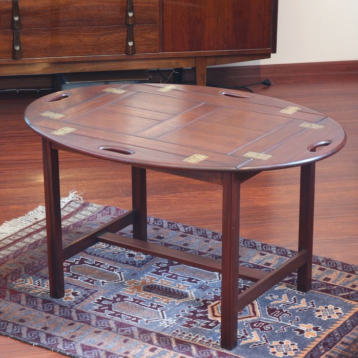 Duński mahoniowy stolik kawowy z tacą vintage retro Mid Century