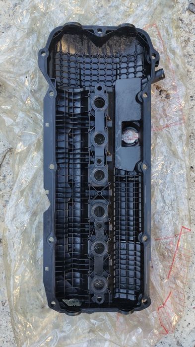 Клапанна кришка на m52tu з подвійним Vanos