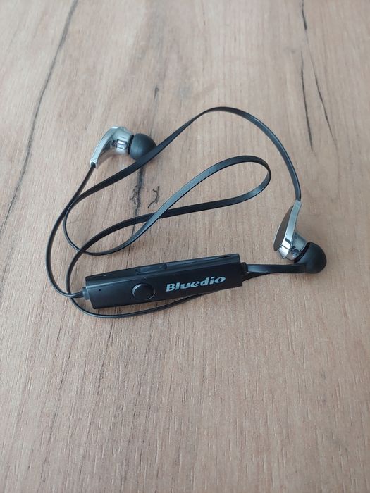 Słuchawki bluetooth bluedio - w pełni sprawne